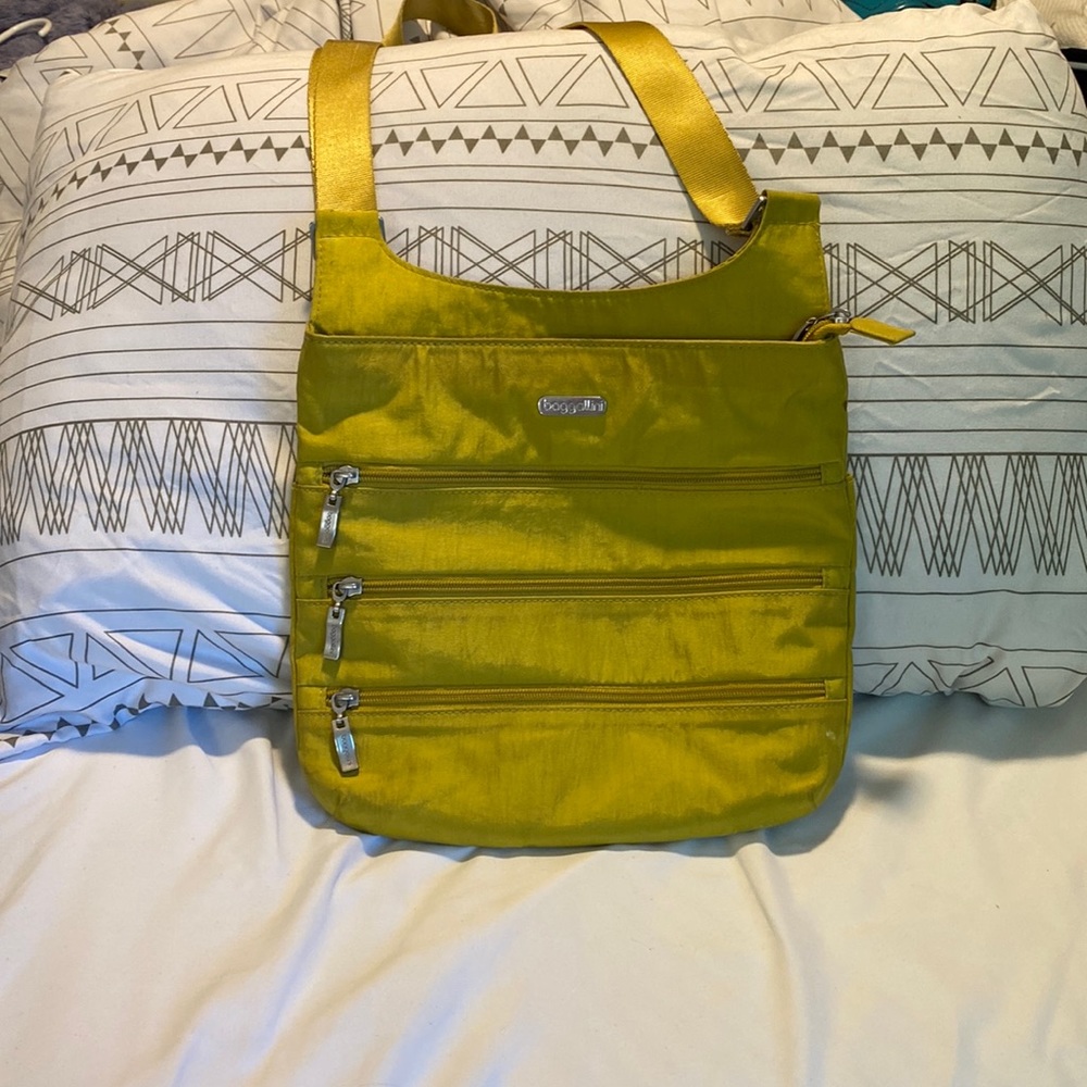 Baggallini Crossbody Bag